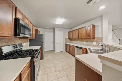 9907 Victoria Grove Lane, Houston, TX 77075 - Photo 15