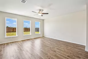340 Fastboy Ln, Waller, TX 77484 - Photo 7