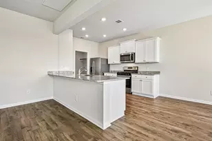 340 Fastboy Ln, Waller, TX 77484 - Photo 11