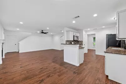 2018 Village Court Lane, Rosenberg, TX 77471 - Photo 19