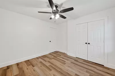 2018 Village Court Lane, Rosenberg, TX 77471 - Photo 33