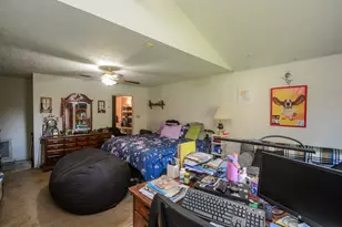 13630 Oleoke Ln, Houston, TX 77015 - Photo 9