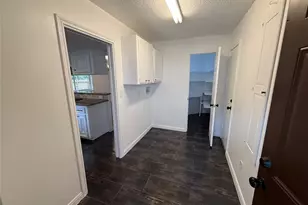 2075 Little Cedar Dr, Houston, TX 77339 - Photo 15