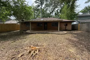 2075 Little Cedar Dr, Houston, TX 77339 - Photo 29
