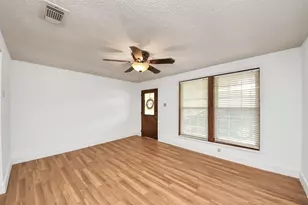 2237 Cromwell St, Houston, TX 77093 - Photo 7