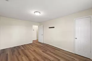 515 Lloyd Ln, Baytown, TX 77521 - Photo 13