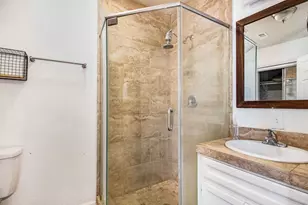 7418 Fir St, Houston, TX 77012 - Photo 15