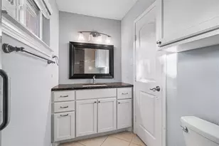 6002 McKnight St, Houston, TX 77035 - Photo 25