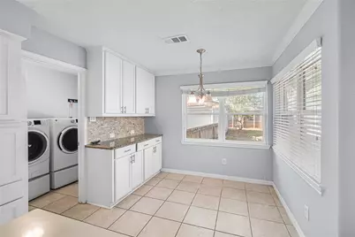 6002 McKnight Street, Houston, TX 77035 - Photo 7