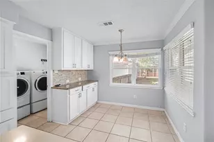 6002 McKnight St, Houston, TX 77035 - Photo 7