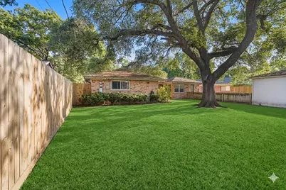 6002 McKnight Street, Houston, TX 77035 - Photo 3