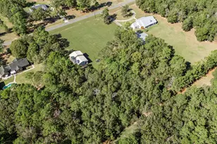 536 Indian Trails Dr, Wallisville, TX 77597 - Photo 13