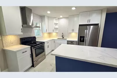 4018 Woodfox Street, Houston, TX 77025 - Photo 9
