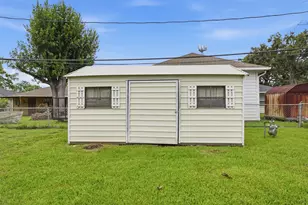 910 Evonne St, Houston, TX 77017 - Photo 35