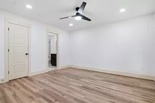 910 Evonne St, Houston, TX 77017 - Photo 17