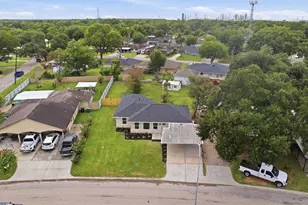 910 Evonne St, Houston, TX 77017 - Photo 47
