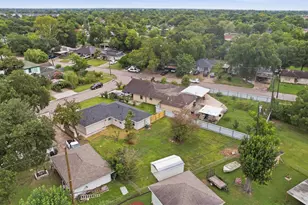 910 Evonne St, Houston, TX 77017 - Photo 47