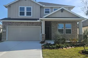 8438 Bay Oaks Dr, Baytown, TX 77523 - Photo 1