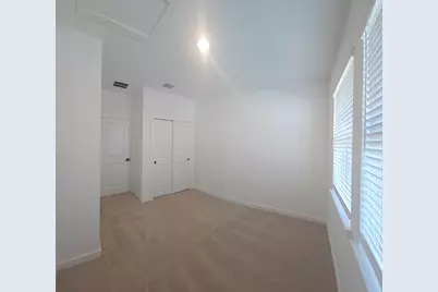 8438 Bay Oaks Drive, Baytown, TX 77523 - Photo 5