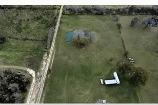 10250 Jenny Lynn Ln, Chappell Hill, TX 77426 - Photo 1
