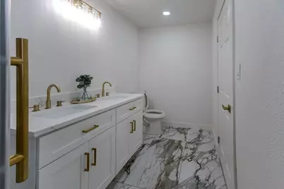 7912 Ford Street, Houston, TX 77012 - Photo 23