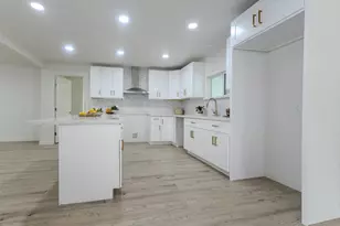 7912 Ford St, Houston, TX 77012 - Photo 13