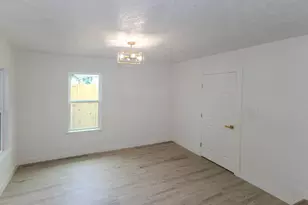 7912 Ford St, Houston, TX 77012 - Photo 17