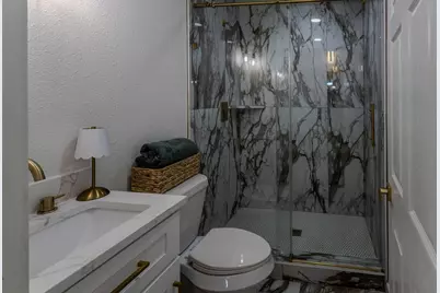 7912 Ford Street, Houston, TX 77012 - Photo 27