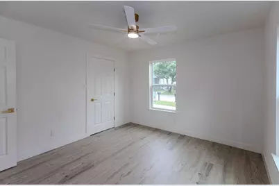 7912 Ford Street, Houston, TX 77012 - Photo 29