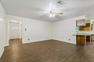 906 Havard Rd, Houston, TX 77336 - Photo 15