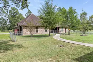 141 Co Rd 889, Buna, TX 77612 - Photo 35