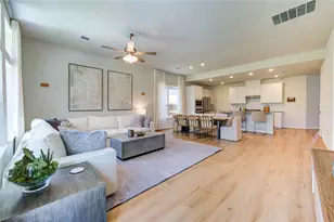 12110 Fletching Stone Ln, Houston, TX 77044 - Photo 9