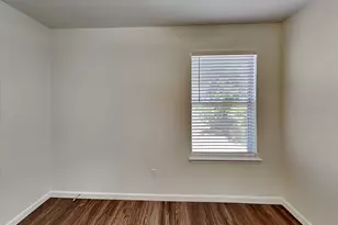 16778 Fallen Timbers Dr, Conroe, TX 77385 - Photo 19