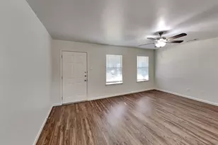 16778 Fallen Timbers Dr, Conroe, TX 77385 - Photo 5