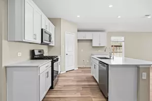 901 Brazos Trail, Dayton, SC 77535 - Photo 7