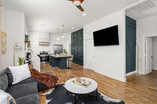 1513 E Gentry St, Houston, TX 77009 - Photo 9