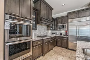 17515 W Bremonds Bend Ct, Cypress, TX 77433 - Photo 19