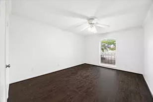 7575 Katy Fwy, Houston, TX 77024 - Photo 13