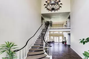 7575 Katy Fwy, Houston, TX 77024 - Photo 17