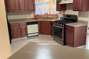 314 Capehill Dr, Houston, TX 77598 - Photo 9