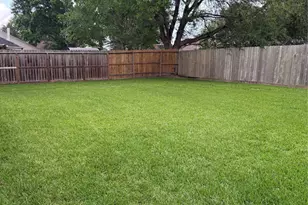 314 Capehill Dr, Houston, TX 77598 - Photo 5