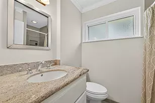 9327 Meadowcroft Dr, Houston, TX 77063 - Photo 37