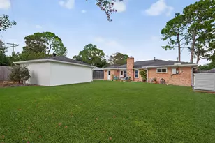 9327 Meadowcroft Dr, Houston, TX 77063 - Photo 43