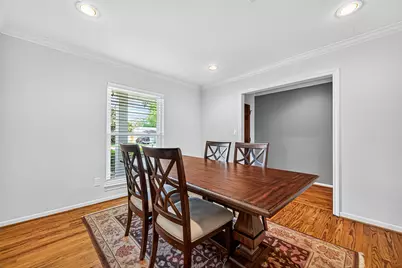 9327 Meadowcroft Drive, Houston, TX 77063 - Photo 9