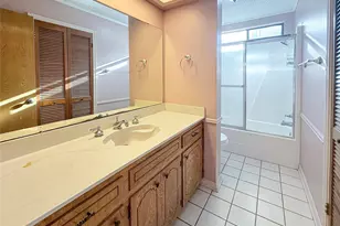 446 Countryside Dr, West Columbia, TX 77486 - Photo 19