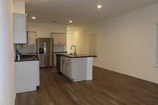 24438 Elmwood Falls Dr, Spring, TX 77373 - Photo 3