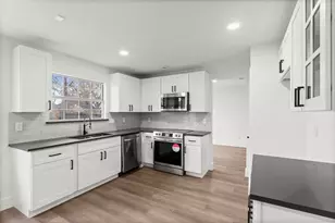 13706 Sablesprings Ln, Houston, TX 77014 - Photo 15