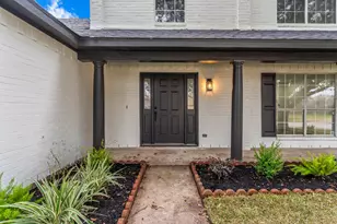 13706 Sablesprings Ln, Houston, TX 77014 - Photo 9