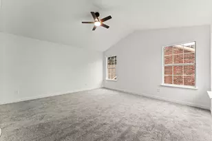 13706 Sablesprings Ln, Houston, TX 77014 - Photo 39