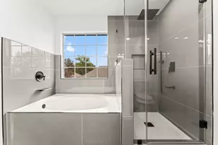 13706 Sablesprings Ln, Houston, TX 77014 - Photo 23